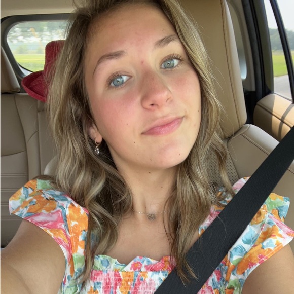 Meet your Posher, Zillie - Picture 1 of 1